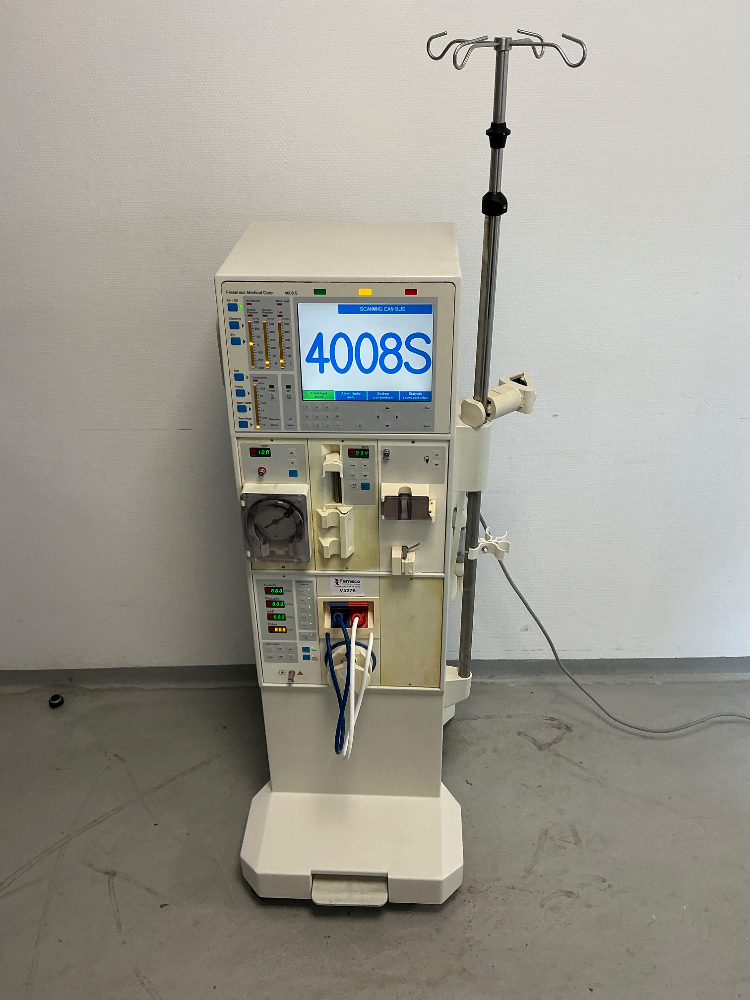 Image of Fresenius Medical Care 4008 S Hemodialys Machines